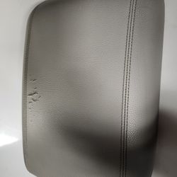 Center Console Cover Mercedes R350 
