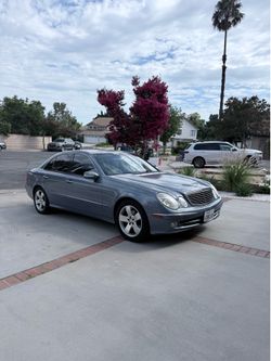 Mercedes E320