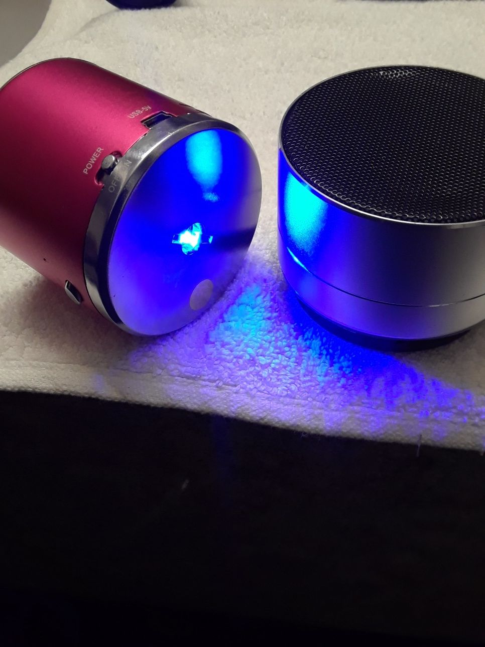 Like New Bluetooth Speakers