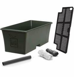 4 Earth box planters