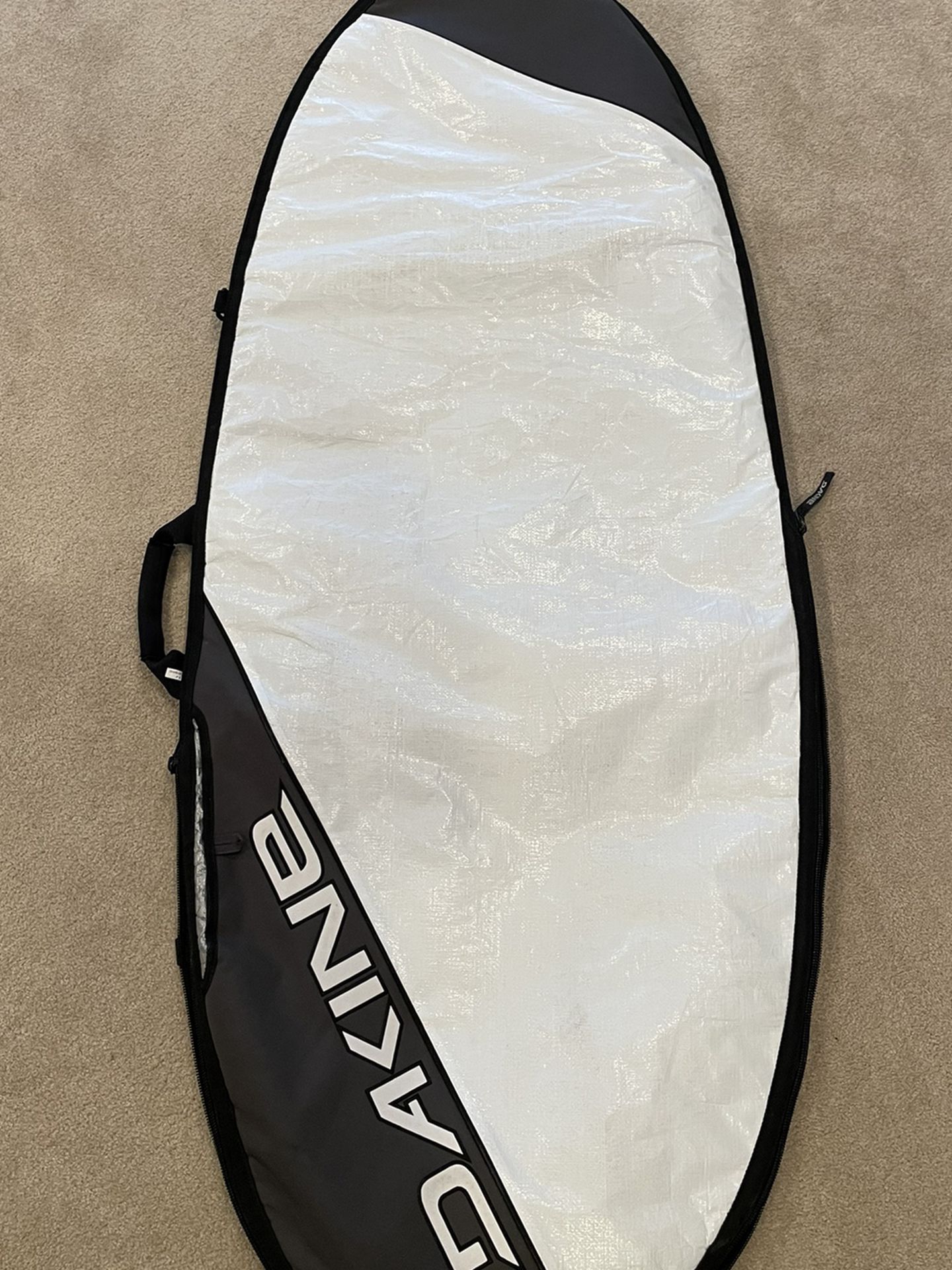5’4 Dakine Surfboard/Fish/Mini Simmons/Egg Board Bag