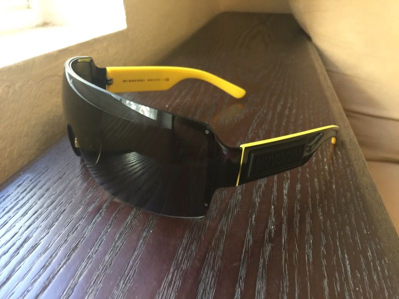 Burberry sport clearance b3046