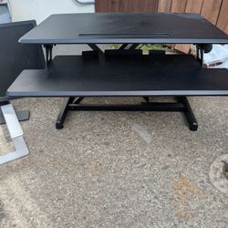 Airlift By Seville Standing Desk Converter