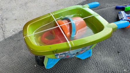 Kids Toy Wheelbarrow Garden Set