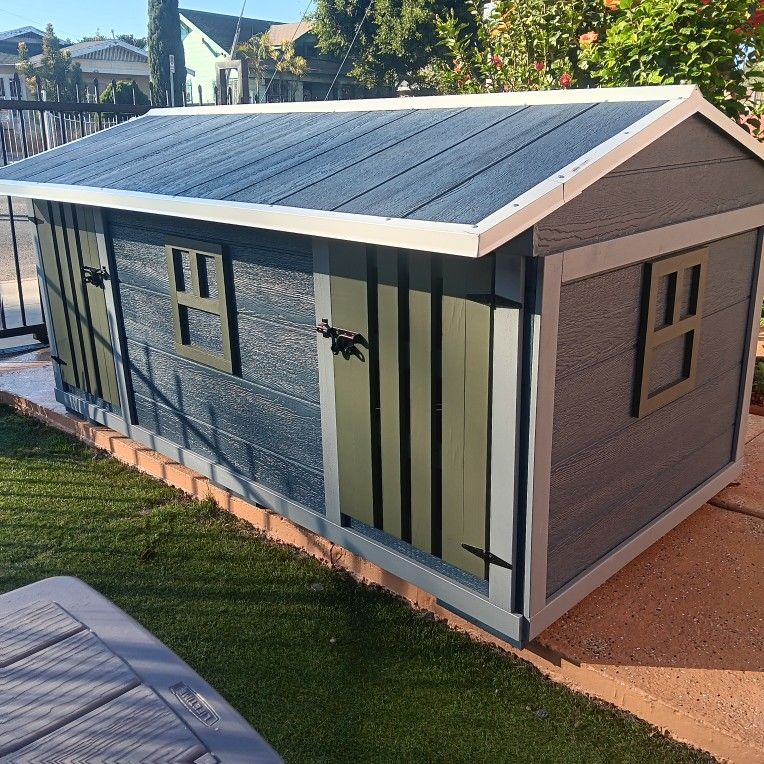 Dog House