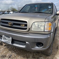 FOR PARTS ONLY 2001 TOYOTA SEQUOIA 4.7L core / 4x2 transmission/ partes toyotas 