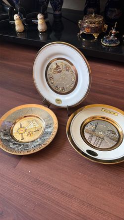 Gold plates