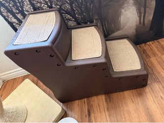 Sturdy dog stairs/steps