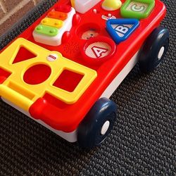 Fisher-Price Laugh & Learn Pull & Play Learning Wagon