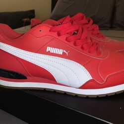 Brand New Mens Puma Sneakers (Size: 9.5)