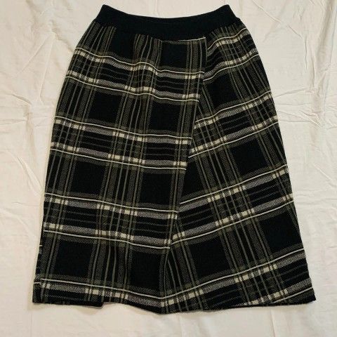 Ogres Trikotaza Womens Black White Green Plaid Skirt Size Large Wool