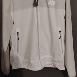 Nb Windbreaker 