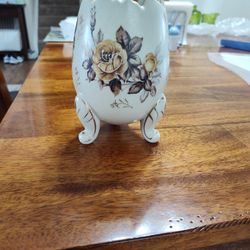 Vintage Egg 