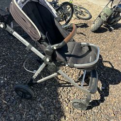 Mocking Bird Stroller