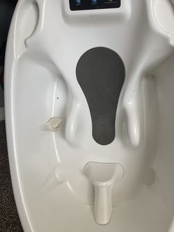 Digital Baby Tub