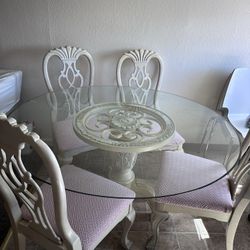 Dinning Table 