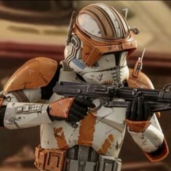 Hot Toys 🔥 Commander Cody 