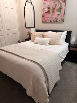 Queen bed