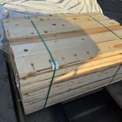 CEDAR DOG EARED FENCE PICKETS 