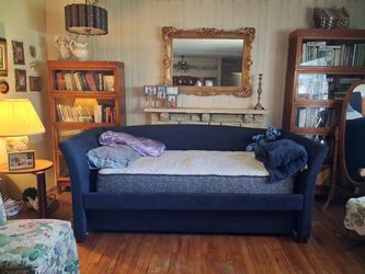 Trundle Twin Bed