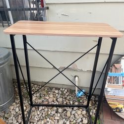 Standing Desk 