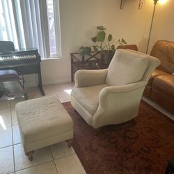 Armchair With Ottoman