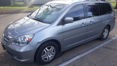 06 Honda odyssey