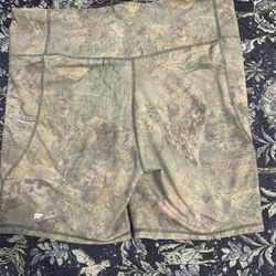 Fabletics PureLuxe Crossover Shorts XL (6”) - Moonrock