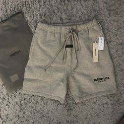 Essentials F.O.G. Dark Oatmeal Shorts (M)