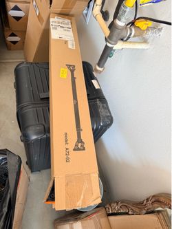 Brand new Pull-up Bar