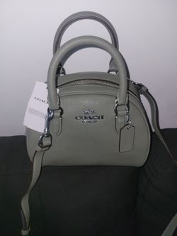 New & Authentic 100% COACH
