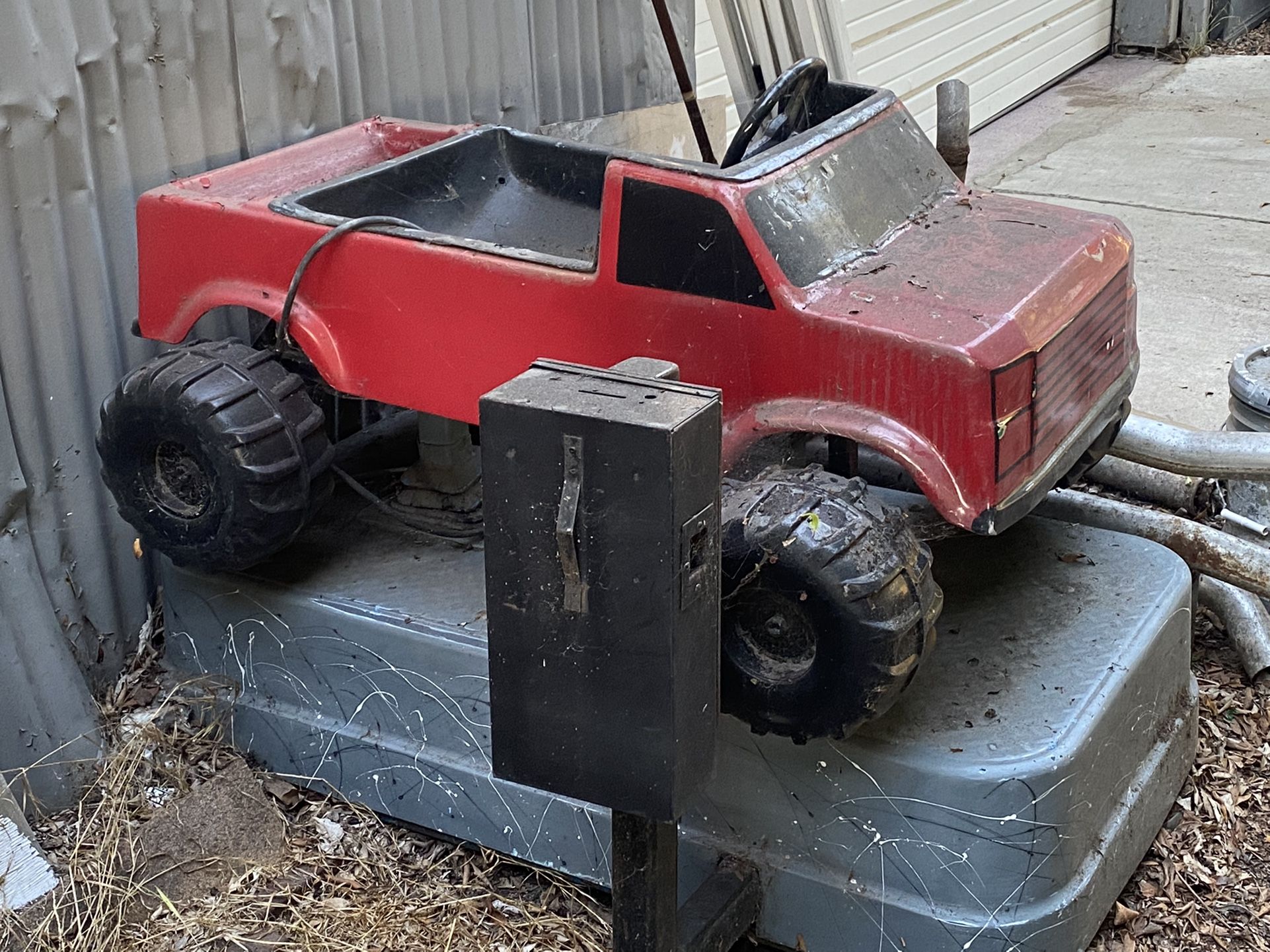 4 Vintage Coin Operated Kiddie Rides $500 each