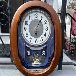 Seiko Melodies in Motion wall clock