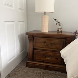 Nightstand 