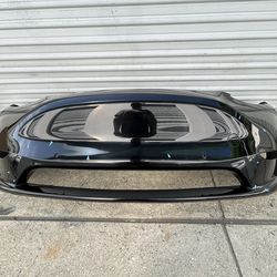 Tesla model y front bumper cover with holes for sensors 2020 - 2024 Used  Oem
