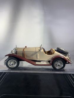 Vintage Mercedes-Benz SSK Classic Roadster Model Car 9" Collectible