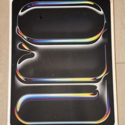 Apple iPad Pro 13” (M4) 256GB Wi-Fi + Cellular, Space Black, Unlocked, Like New