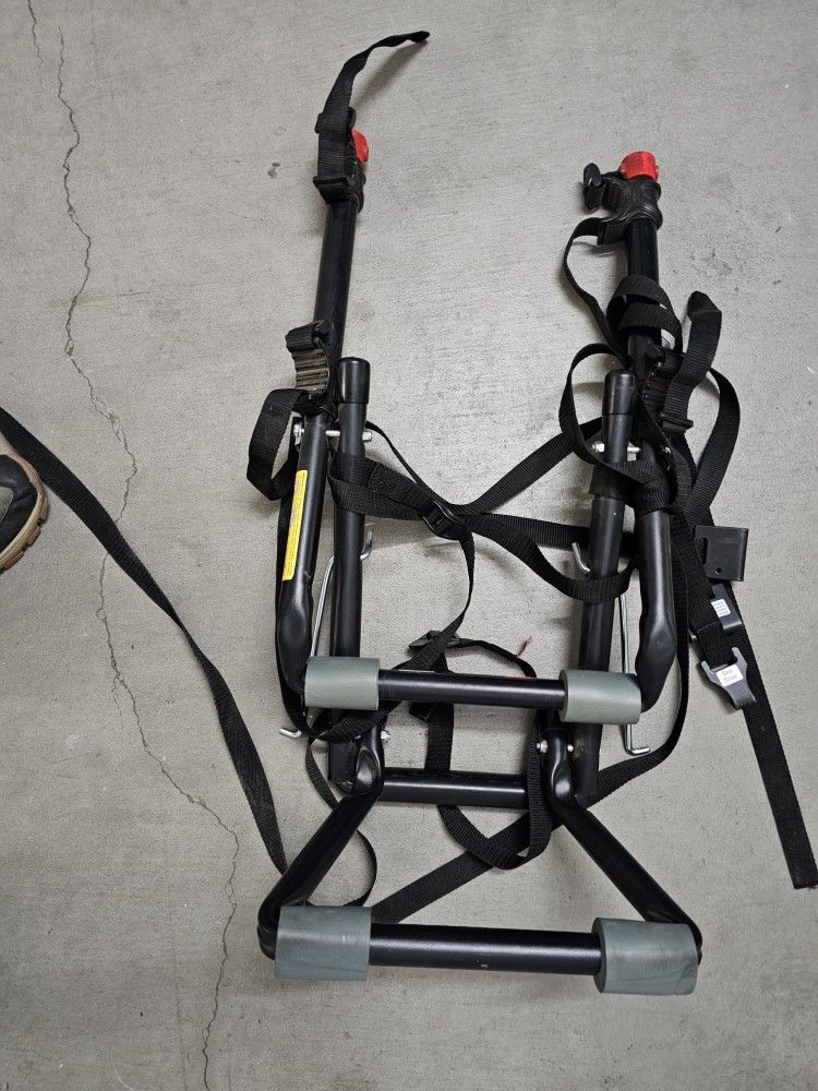 Allen rack 102 DN for Sale in Fontana, CA - OfferUp