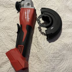 Milwaukee M18 18V Lithium-lon Brushless Cordless 4-1/2 in./5 in. Grinder w/Paddle Switch (Tool-Only)