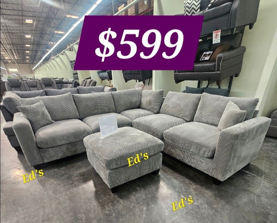BRAND NEW 4PCS SECTIONAL SOFA SET WITH OTTOMAN AND ACCENT PILLOW INCLUDED $599