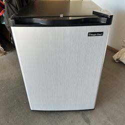 Magic Chef 2.6 cu. ft. Mini Fridge in Stainless Look, ENERGY STAR 