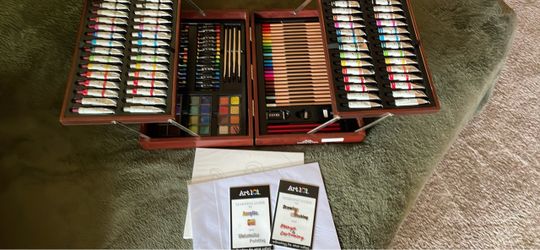 Art 101 Deluxe Wood Art Set