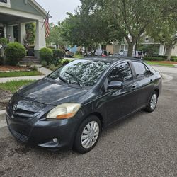 2008 Toyota Yaris