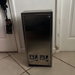 Tampon Dispensary Box