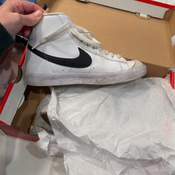 Nike Blazers Mid