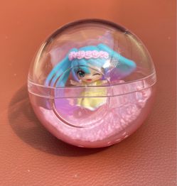 Rare Re-Ment Hatsune Miku Scenery Dome - Story of the Seasons (Spring Version).