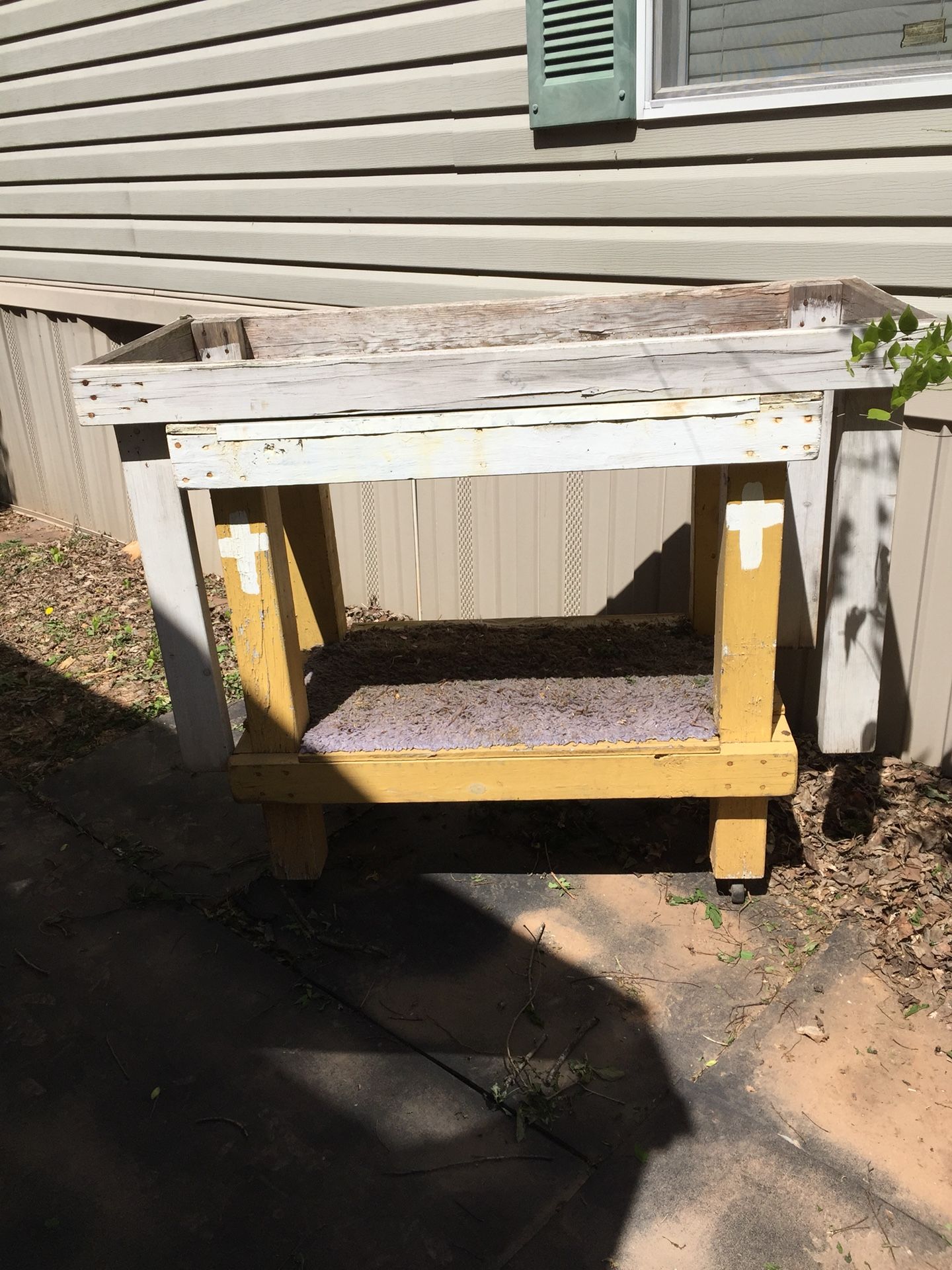 Roll Around Tool Table-Nice & Sturdy