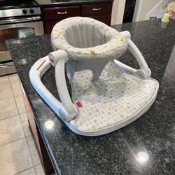 Baby Crib, table top . BARELY USED