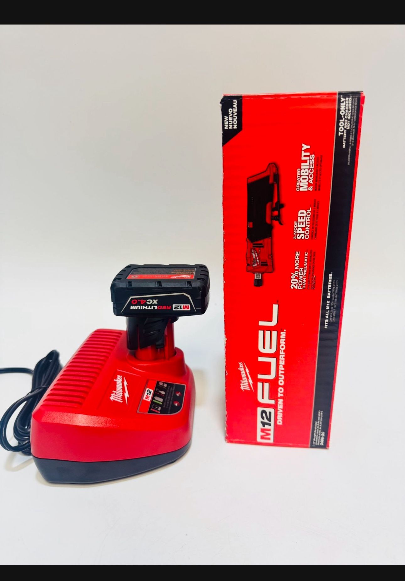 π New Milwaukee Fuel 1/4 Straight Die Grinder + M12 4.0 Battery + Charger