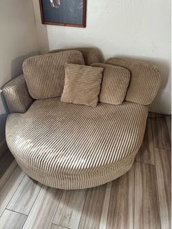 Cute corner couch